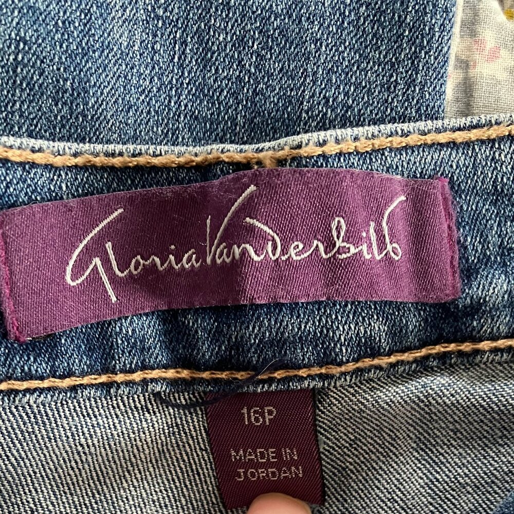 NWT Gloria Vanderbilt "Amanda" Slimming Jeans Size:  16P - Picture 7 of 8